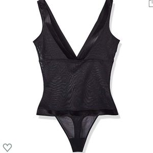 YUMMIE BLACK ELEGANT EDGE THONG BODYSUIT XLARGE